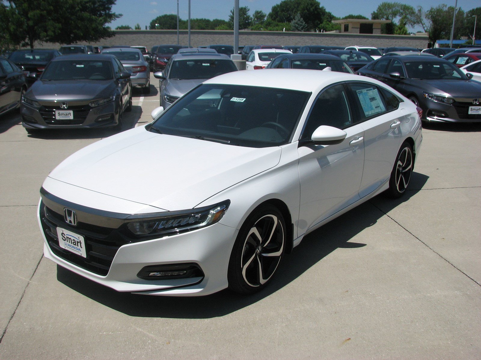 New 2019 Honda Accord Sedan Sport 1 5t 4dr Car In Des Moines